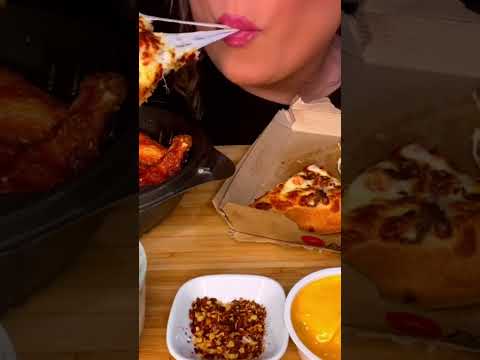 Extremely Saucy Hot Wings #shorts #asmr