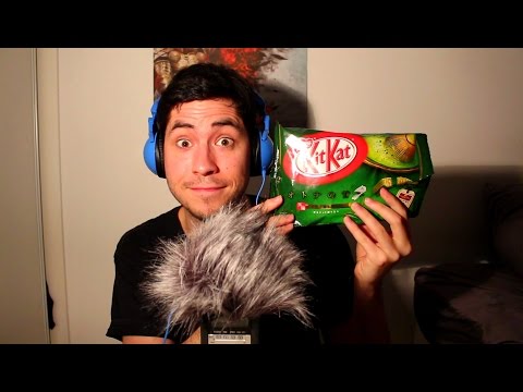 Kit Kat japonais au thé vert [ ASMR français dégustation ]