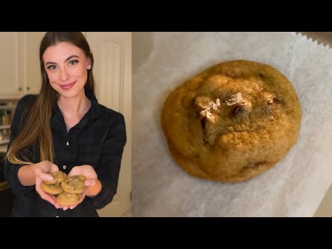 Late Night Chocolate Chip Cookies (ASMR Cooking Show)