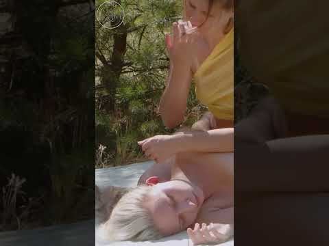 🌿 Sérénité en Plein Air | ASMR Massage Thaïlandais en Extérieur avec Annette 🌿