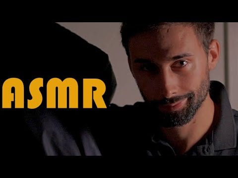 ASMR susurrando, probando ropa, en español, whispers in spanish, susurros relajantes