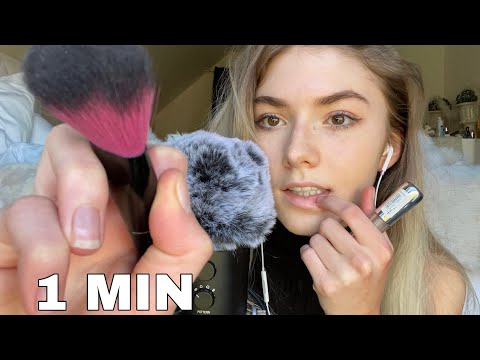 ASMR- 1 Minute Make-Up Roleplay