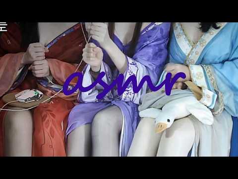 Maid Roleplay ASMR 💕 Ancient Chinese Outfit + Soft Ear Massage + Mouth Sounds