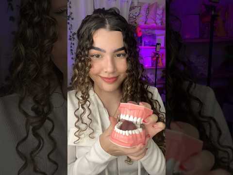 gatilhos de asmr mais aleatórios que eu tenho #shorts