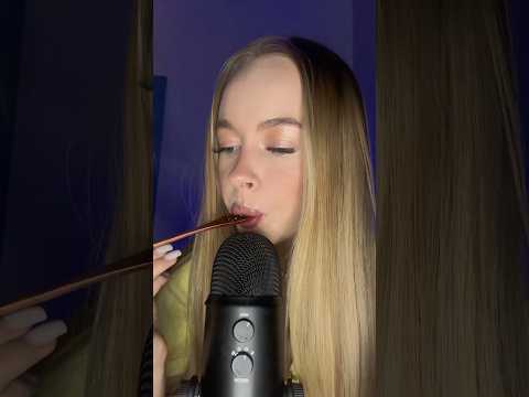 ASMR Honey Dripping 🍯✨ #asmr #honeyasmr #relax #sleep #tingles #asmrsounds #asmrtriggers #eating