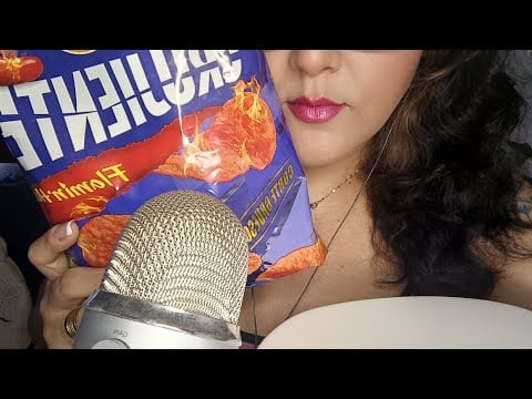 ASMR Comiendo papas flaminhot con crema y dejando unos saluditos