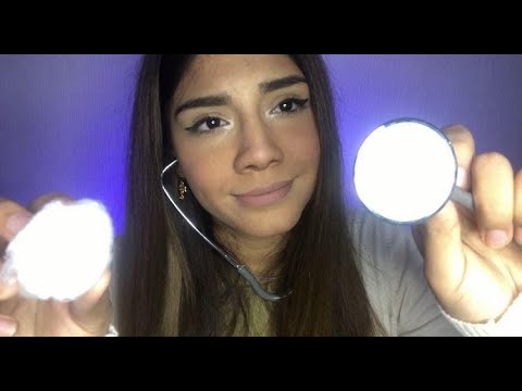 🔥ASMR ESPAÑOL/ Tu NOVIA PROTECTORA te CUIDA Y CURA una HERIDA (ROLEPLAY)🥰