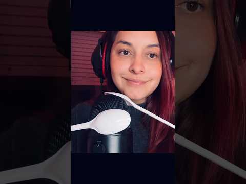 Masaje craneal cuchara♥️ #asmr #mouthwhisper #asmrcommunity #relax #visualtingle #youtubeshorts