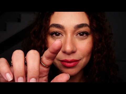 ASMR SPIT PAINTING LENTO NA LENTE (Sons de Boca e Relaxamento)