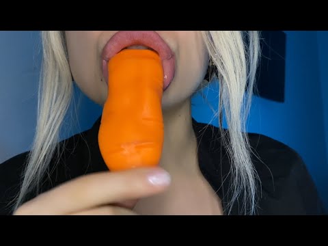 Asmr | carrot eating sounds | fake food | mukbang