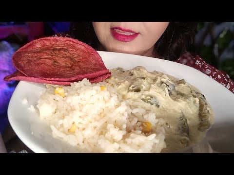 ASMR comiendo pollo con chile poblano y crema con tortillas de betabel 🫜 o remolacha 