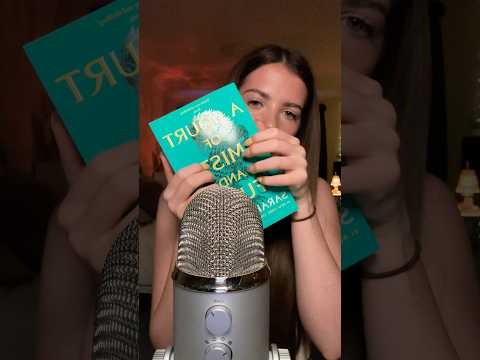 Book tapping ASMR #asmr #relax #tingles #sleep #triggersforsleep