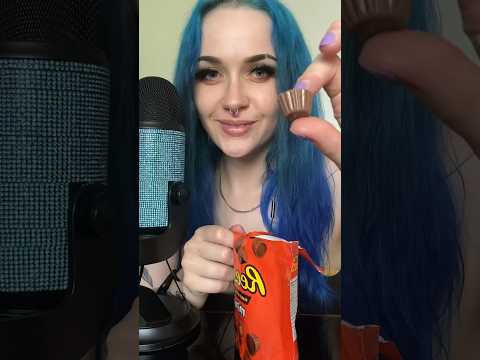 do you like peanut butter cups? #asmr #food #asmrfood #eatingsounds #asmreating