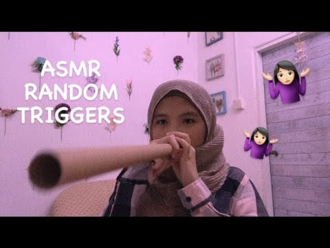ASMR RANDOM TRIGGERS  *one minute*