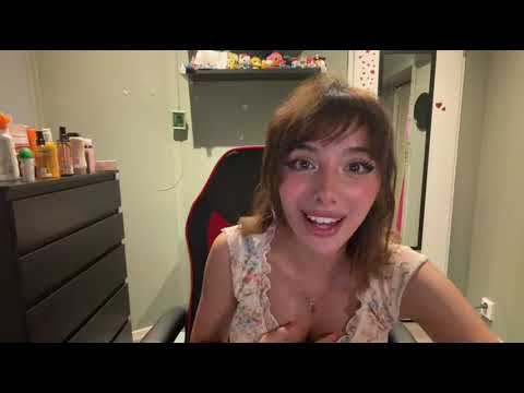 o: just chatting i miss yall :3