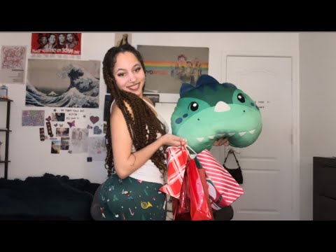 ASMR christmas haul!🤶🏽🎄