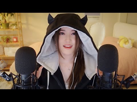 [ASMR] Ear-To-Ear Rambles & Scratching ❤️ (Whispers, Tongue Clicking, Tapping)