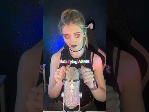 Satisfying sounds😌 #relaxingsounds #tingles #asmr #satisfyingasmr #tinglysounds