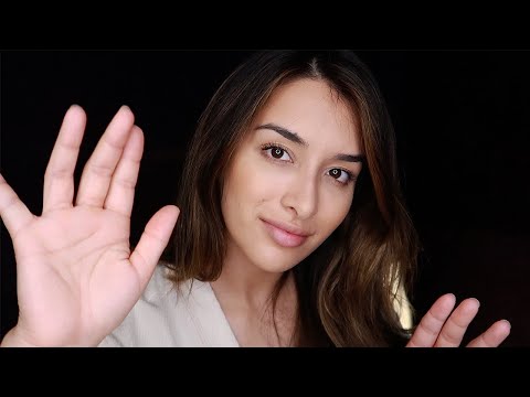 ASMR Finger Fluttering & Whispered Rambles (°◡°♡)