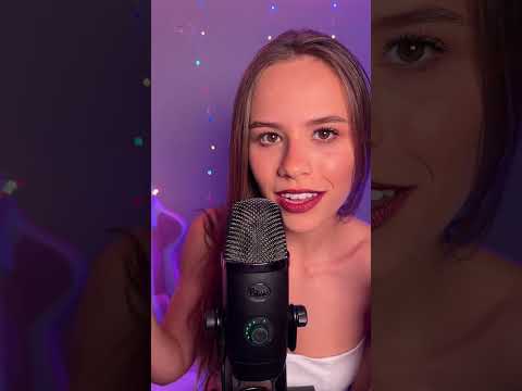 Tentei cantar minha música favorita em #ASMR 🎙️#shorts