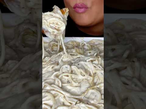 Alfredo Pasta #asmr #noodles #shorts