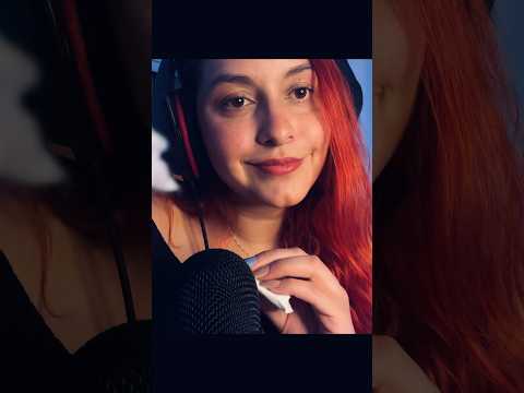 Limpio tu carita ♥️ya me sigues? #asmr #relax #mouthwhisper #love #asmrcommunity #youtubeshorts