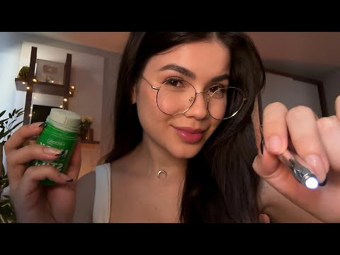 ASMR | EXAMINANDO SEU ROSTO 🔬✨