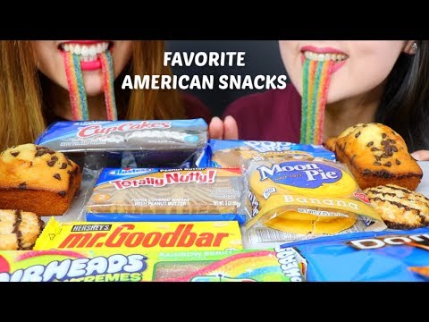 ASMR EATING OUR FAVORITE AMERICAN SNACKS (PART 2) 미국 과자 리얼사운드 먹방 | Kim&Liz ASMR