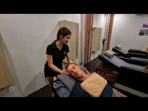 Vietnam Barbershop Massage LIVE STREAMING Euro Guy