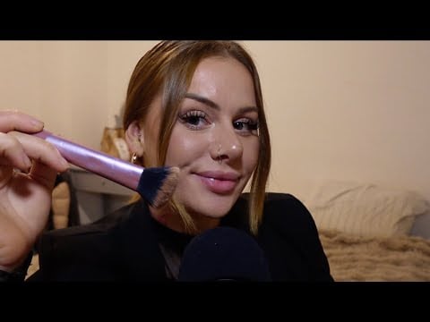 CHILL ASMR (murmurs, inaudible, mouth sounds, scratching...) 