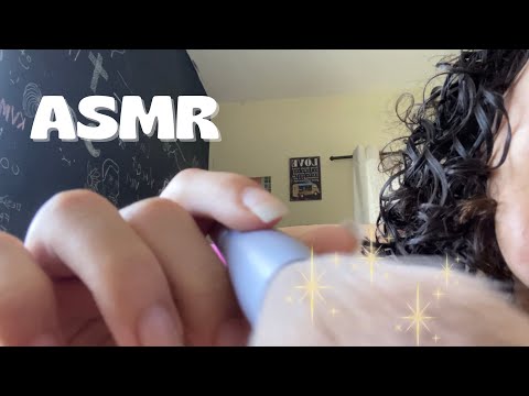 ASMR CASEIRO - PINCEL NA TELA, HAND MOVEMENTS E MUITO SOM DE BOCA (mostrando a cara 😝)