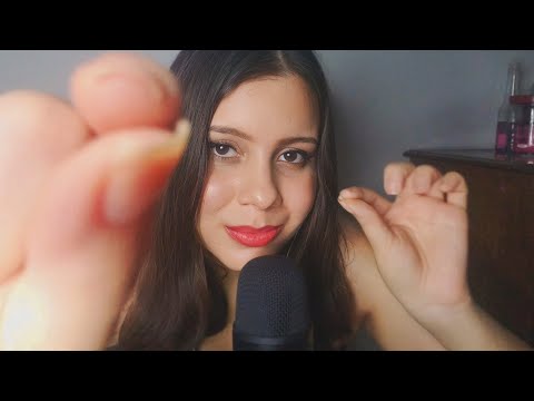 ASMR 🍀 removendo suas energias negativas com movimentos hipnotizantes