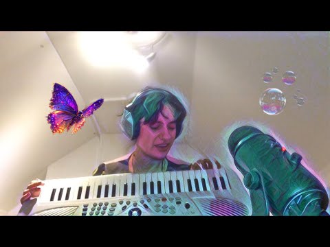 ASMR relaxing singing with keyboard 🎹