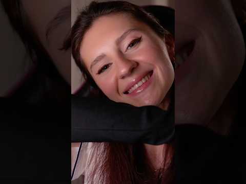 ASMR: ti piacciono i grattini sulle spalle? ☺️