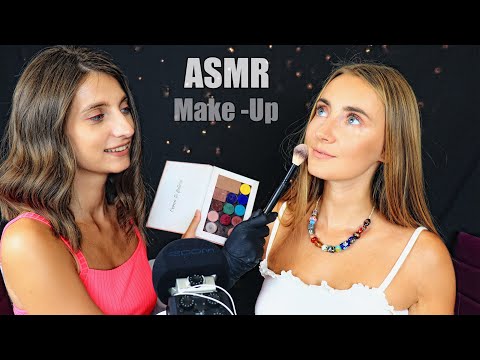 ASMR MAKEUP Artist my SISTER does my Make-Up | АСМР СЕСТРА визажист ДЕЛАЕТ МНЕ МАКИЯЖ