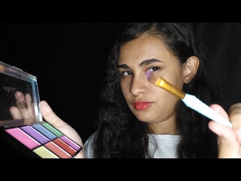 ASMR caseiro TE MAQUIANDO DELICADAMENTE até você DORMIR 😴 💤