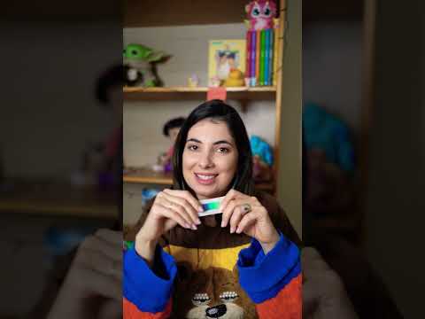 GAROTA NA ESCOLA É APAIXONADA POR VOCÊ- #shorts #asmr