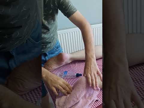 ASMR FOOT THERAPY  #massage #easyturkish #relax #chiropractor #challenge #funny