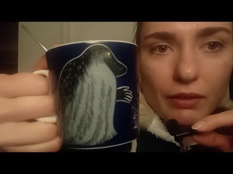 ASMR - Chit chat whisper ramble + handmovements