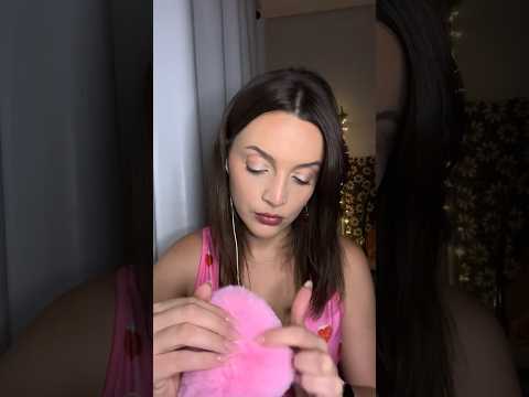 Bug searching ASMR #relax #asmr #tingles #pluckingasmr