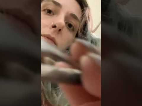 There is something in your eye ASMR - Brushing and Plucking - Visual & LoFi - No Talking