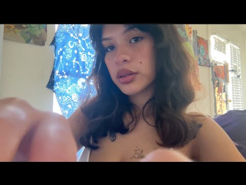 Close up lo-fi ASMR