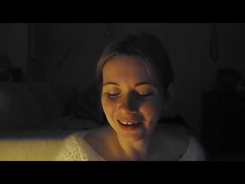 ASMR SUOMI - HILJAISTA PUHETTA JA KALJAA