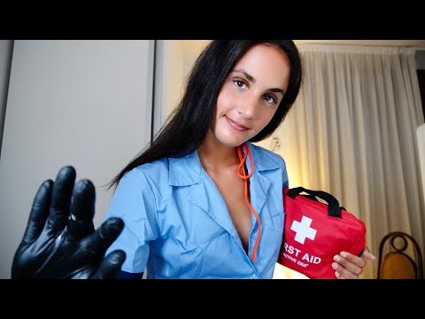 Infermiera ti cura in vacanza👩‍⚕️ | ASMR ITA | Nurse Roleplay