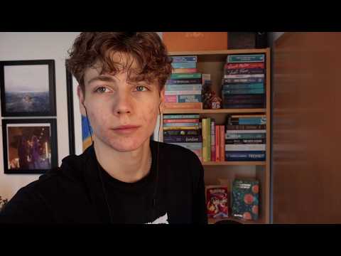 ASMR Bookshelf tour - Whispering about my Books 🏳️‍🌈