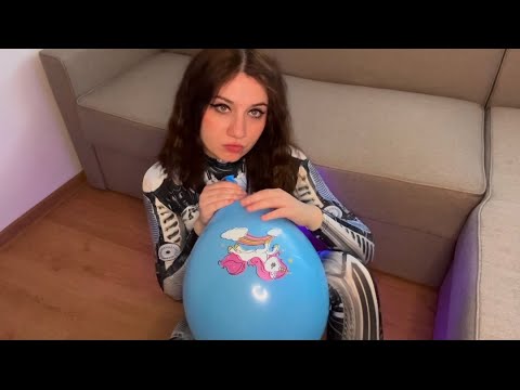 Balloons ASMR | Blowing and Deflating Balloons + Close up Spit Painting 🌹