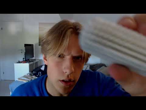 (1 MINUTE ASMR) BARBER CUT IN ONE MINUTE