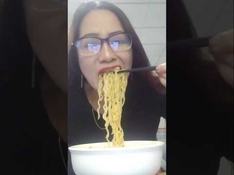 SAMYANG NOODLES #viral #food #asmreating #shortsfeed #mukbang #everyone #asmr  #foodie