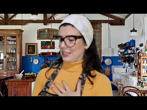 ASMR | FOFOCANDO COM A SUA TIA DO INTERIOR