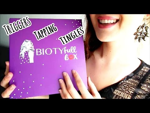 ASMR n°16 🌺 Scratching ~ BIOTYFULL Box ~ Tingles ~ Tapping ~ Souffle ~ Whispering